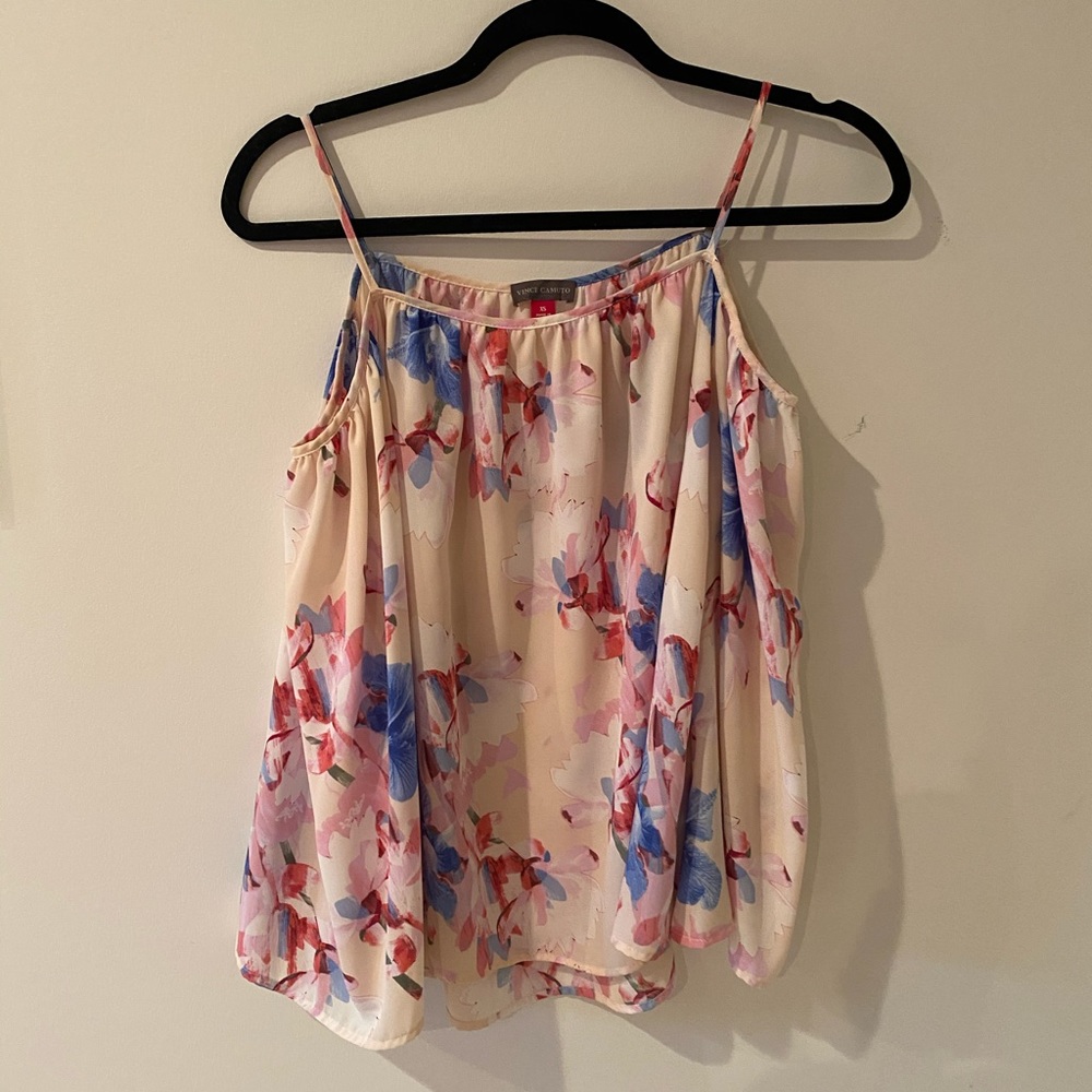 Vince Camuto Floral Top
